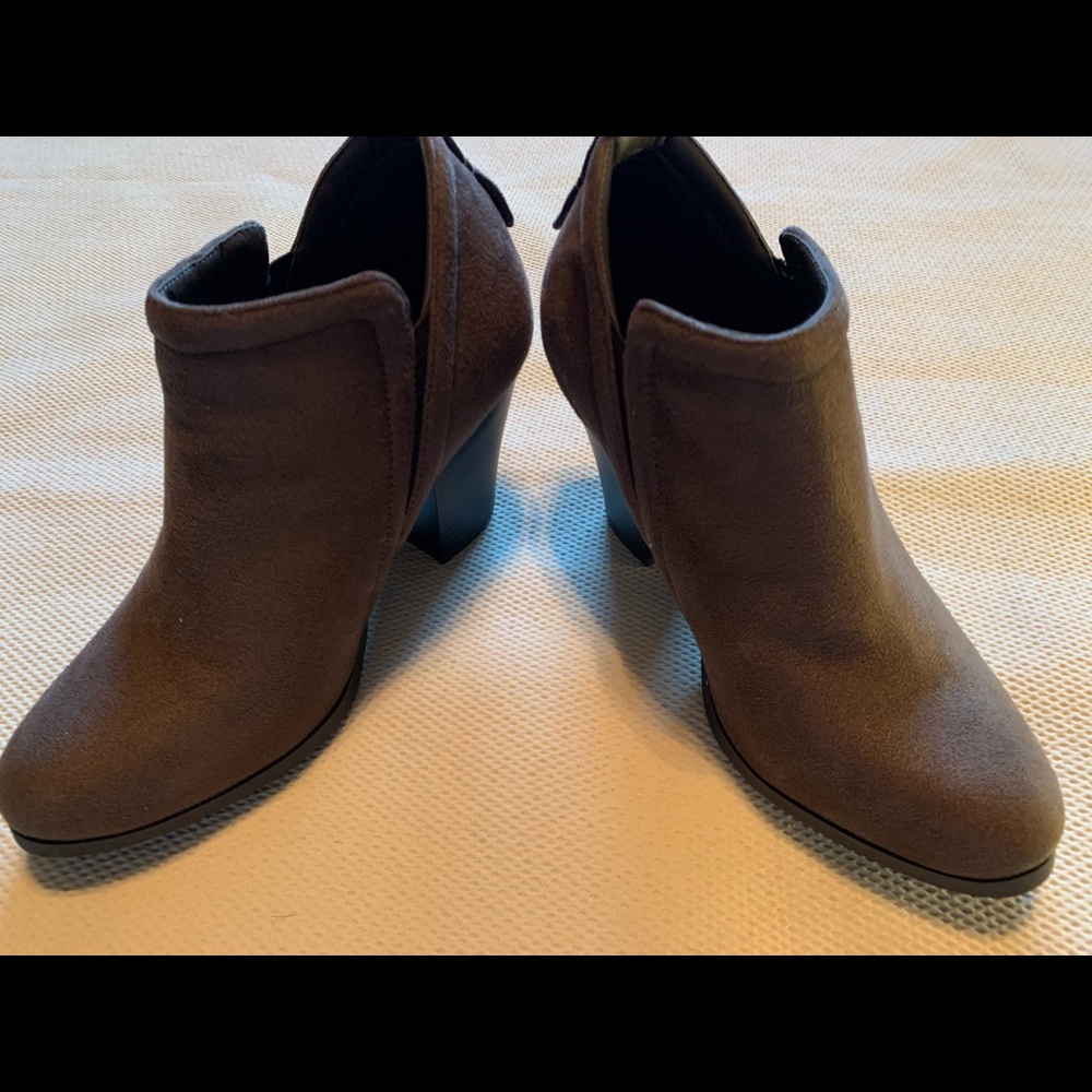 Taupe brown ankle booties